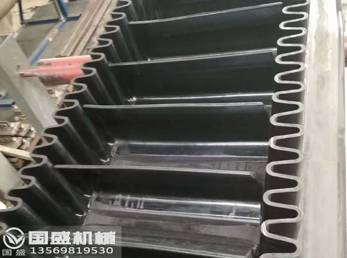 倾角小黄鸭视频在线观看 倾角小黄鸭视频在线观看