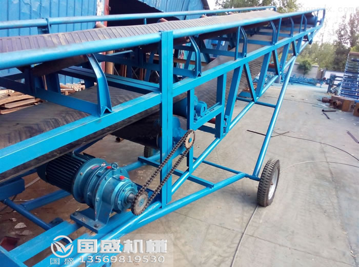 小黄鸭视频在线观看和管链输送机的区别 小黄鸭视频在线观看和管链输送机的区别